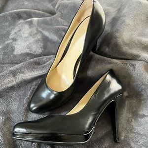 Black Nine West Pump